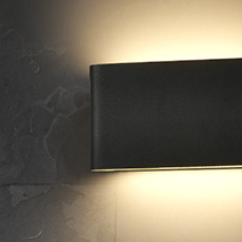 Contemporary LED Wall Mount Fixture in Dark Black / White Rectangle Wall Sconce