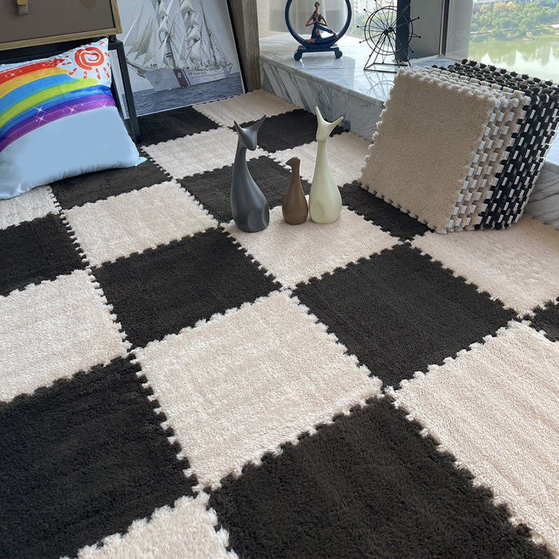 Modern Carpet Floor Tile Plush Cut Interlocking Mildew Resistant Tiles and Carpet