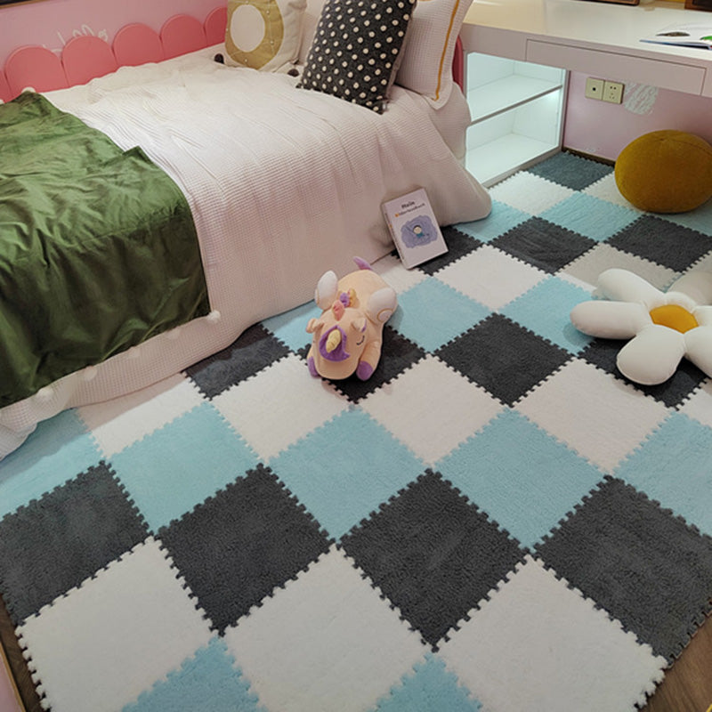 Modern Tiles and Carpet Plush Cut Interlocking Non-Skid Carpet Tiles