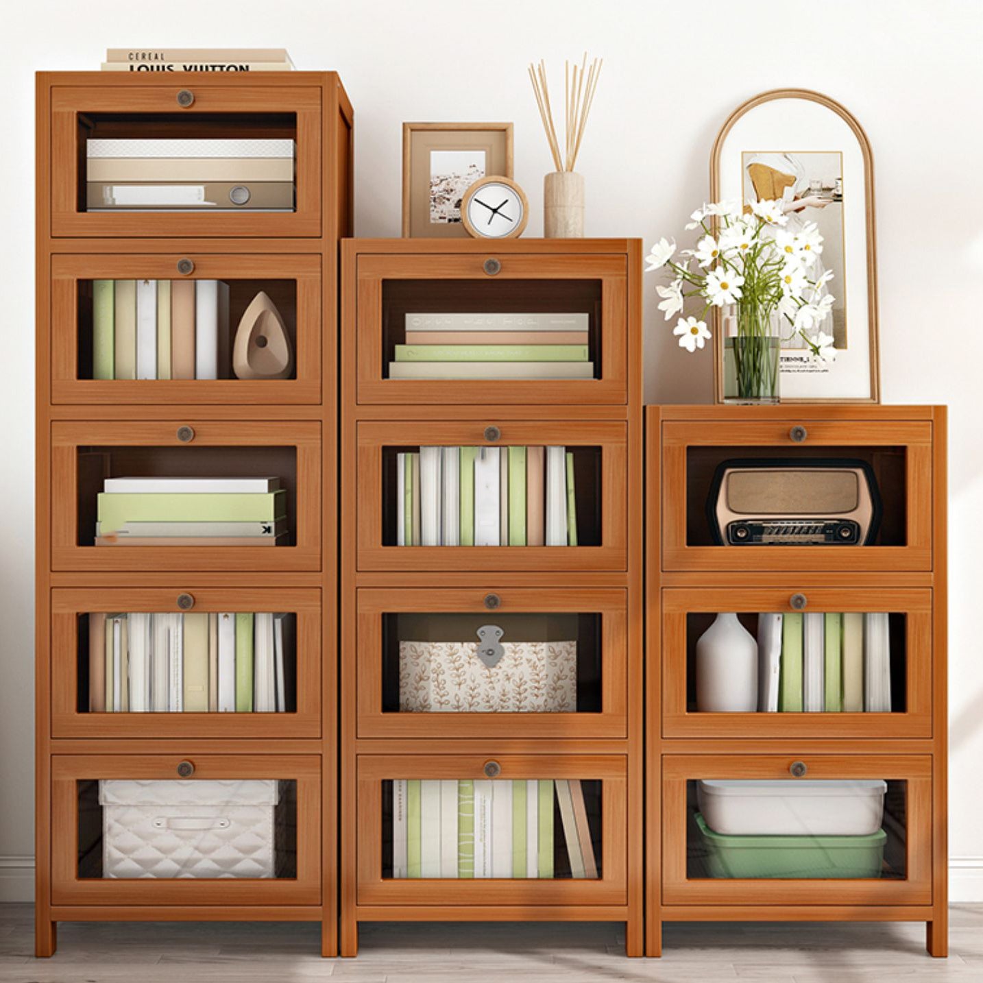 Mid-Century Modern 13.8"W Accent Chest Rectangle Side Cabinet in Brown
