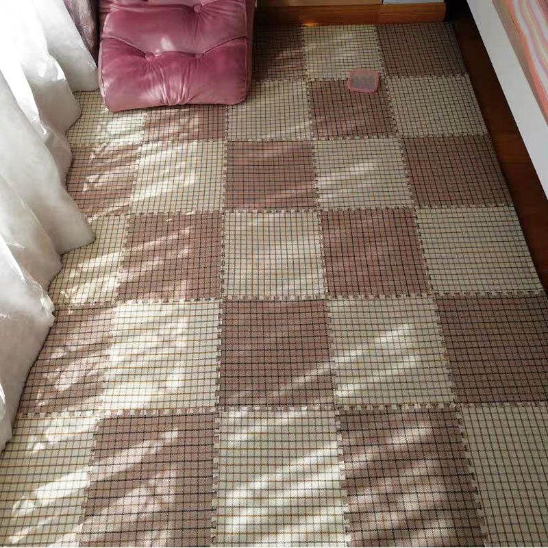 Living Room Carpet Tiles Interlocking Square Stain Resistant Carpet Tiles