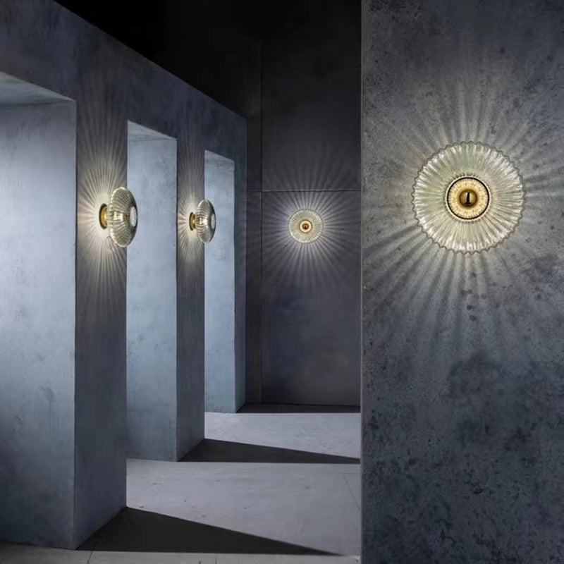 Single Modernism Black/White Wall Mounted Sconce LED Glass Wall Light