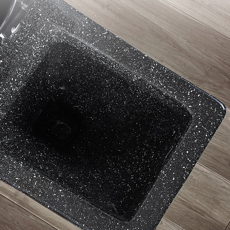 Traditional Flush Toilet Floor Mounted Siphon Jet Toilet Porcelain Bowl