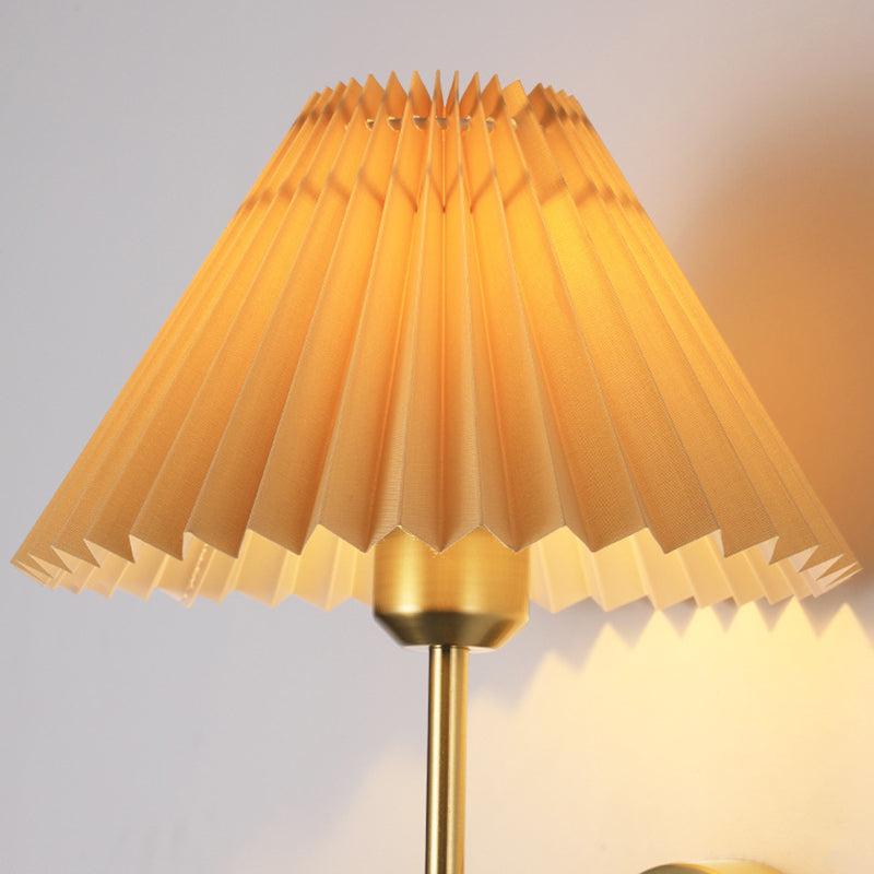 American Style Vanity Light Cone Shape Vanity Lamp with Fabric Shade for Shower Room