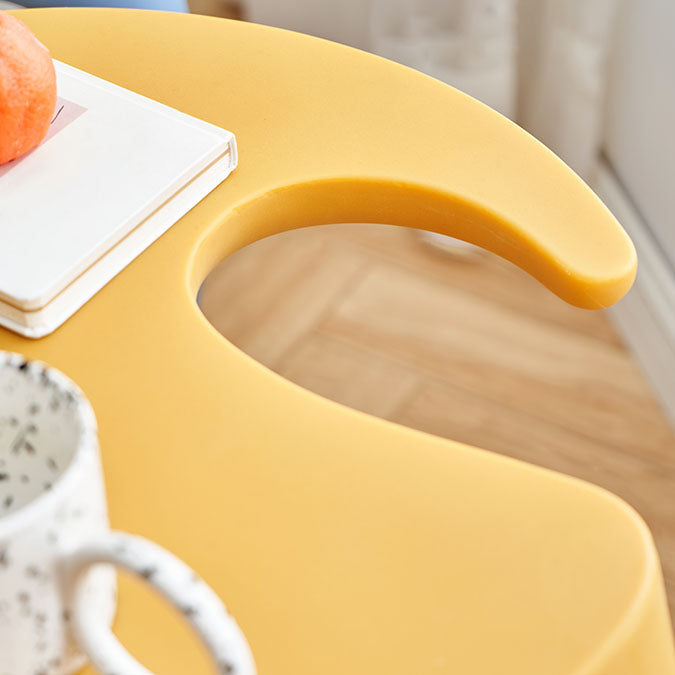 Naturally Shaped Accent Side Table Plastic C Side Table Side End Snack Table