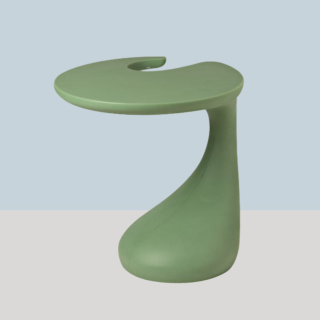Naturally Shaped Accent Side Table Plastic C Side Table Side End Snack Table