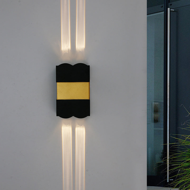 Geometric Wall Light Fixture Modern Metal Wall Sconce in Black/White