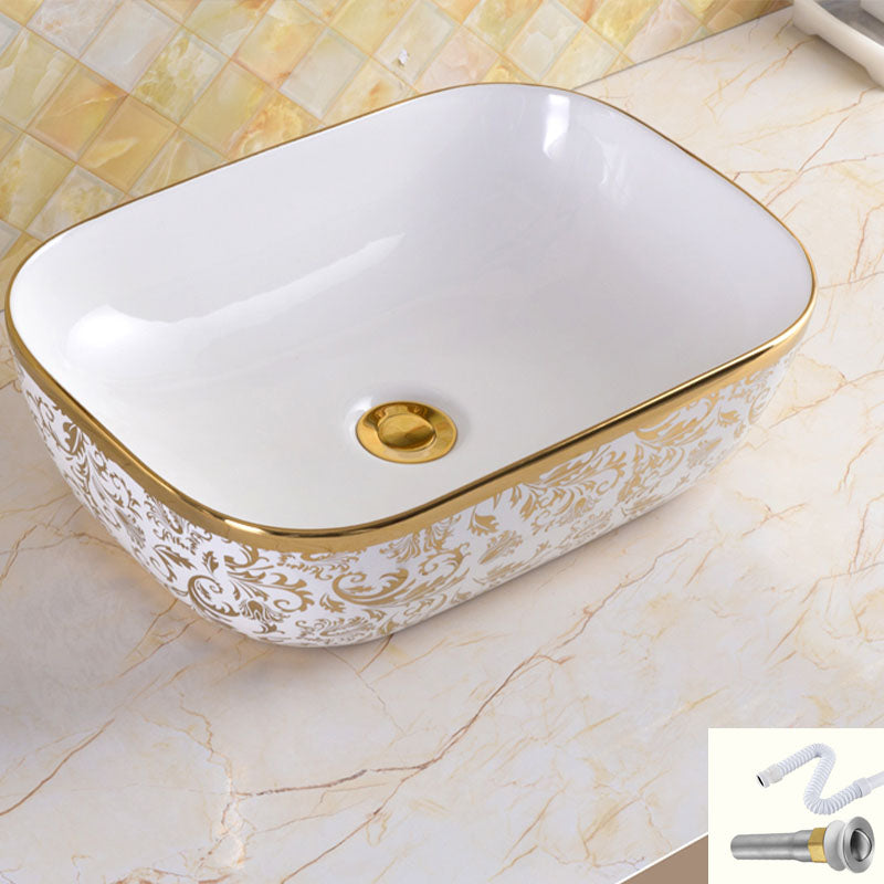 Traditional Vessel Sink Oval Porcelain with Pop-Up Drain and Faucet Vessel Lavatory Sink