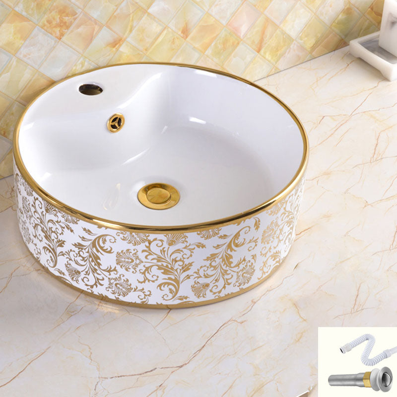 Traditional Vessel Sink Oval Porcelain with Pop-Up Drain and Faucet Vessel Lavatory Sink