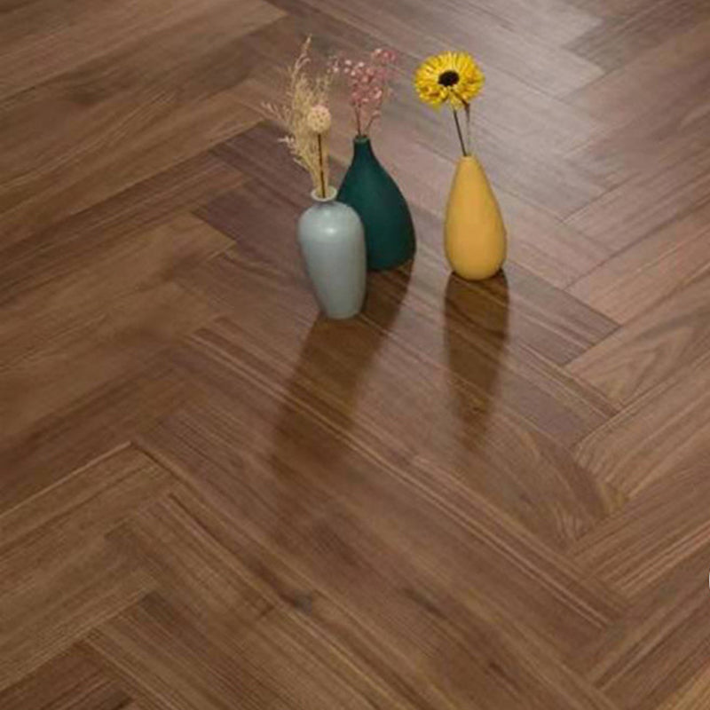 Modern Laminate Flooring Click Lock Stain Resistant Wood Laminate Plank Flooring
