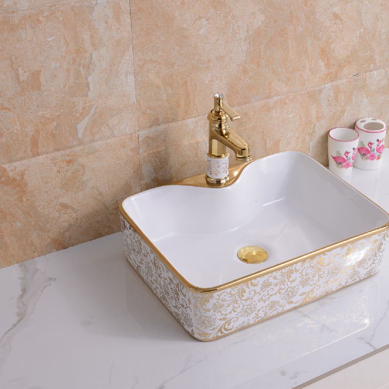 Traditional Vessel Bathroom Sink Oval Porcelain with Overflow Vessel