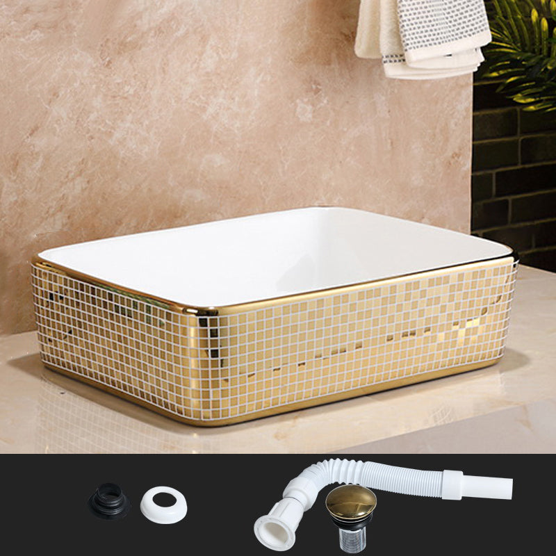 Traditional Bathroom Sink Porcelain Round Vessel Lavatory Sink with Pop-Up Drain