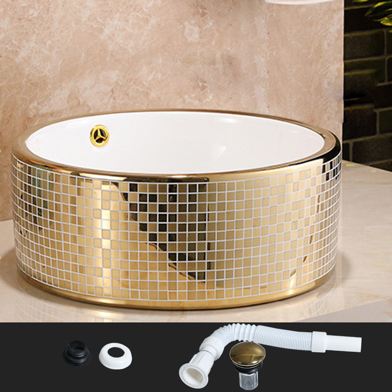 Traditional Bathroom Sink Porcelain Round Vessel Lavatory Sink with Pop-Up Drain