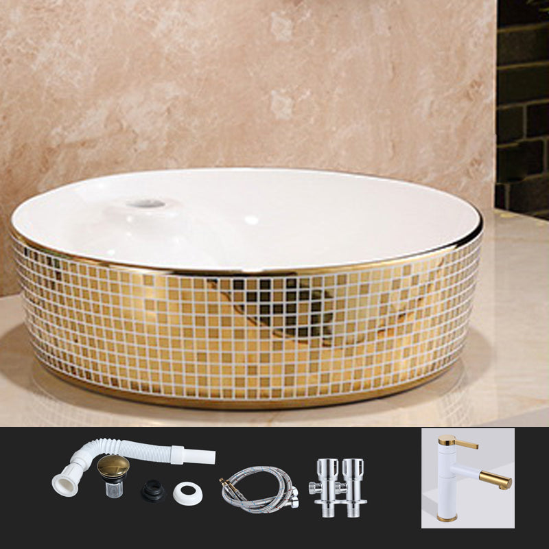 Traditional Bathroom Sink Porcelain Round Vessel Lavatory Sink with Pop-Up Drain