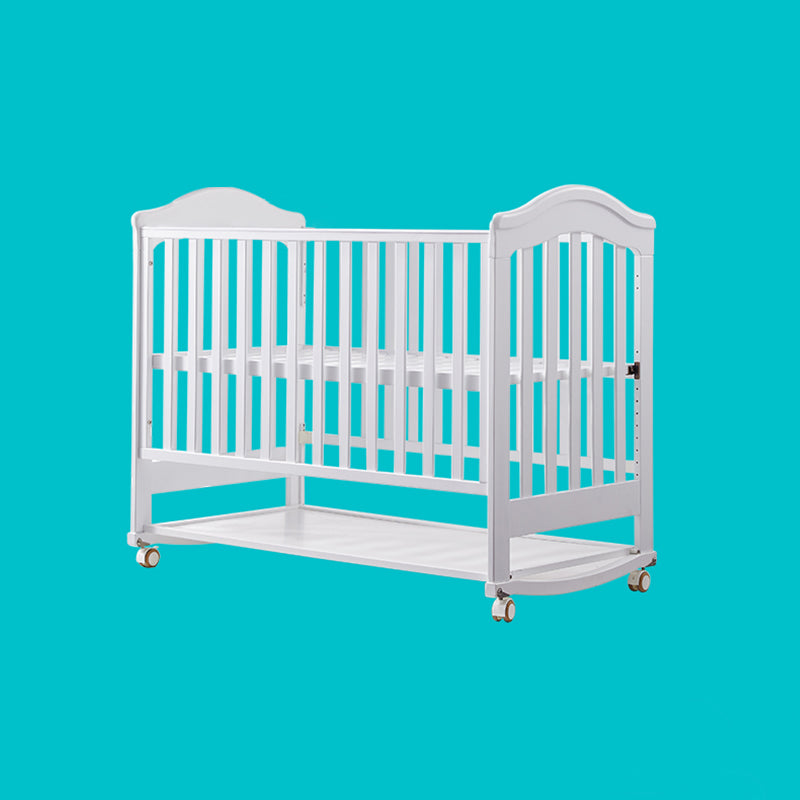 Scandinavian Guardrail Nursery Bed Solid Wood Baby Crib with Casters