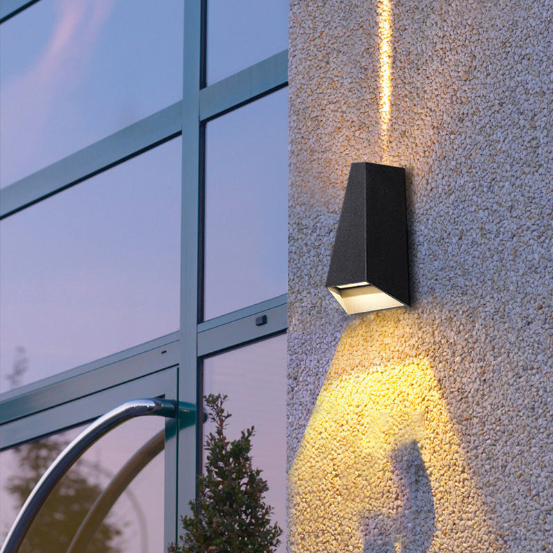 Modernism Wall Sconce Waterproof Outdoor Sconce Light Fixture with Aluminium