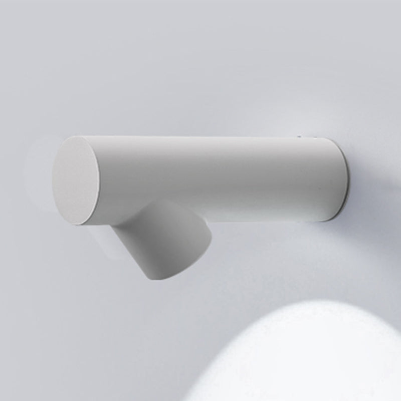 Aluminum LED Wall Fixture in Black / White Finish Modern Wall Spotlight