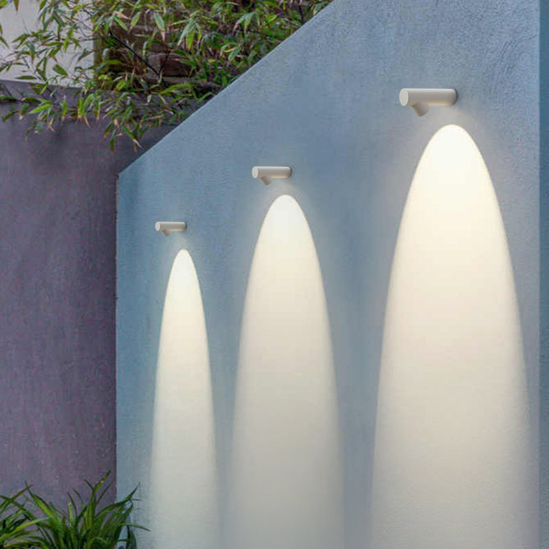 Aluminum LED Wall Fixture in Black / White Finish Modern Wall Spotlight