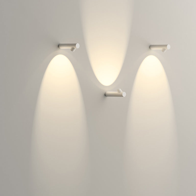 Aluminum LED Wall Fixture in Black / White Finish Modern Wall Spotlight