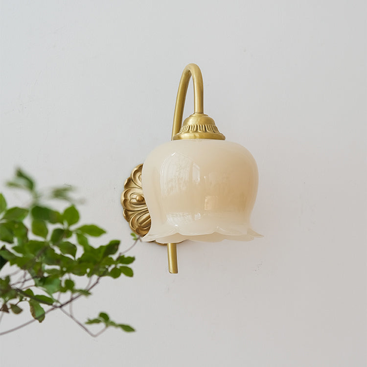 Brass Vanity Lighting Modern Flower Wall Light Fixture for Bathroom