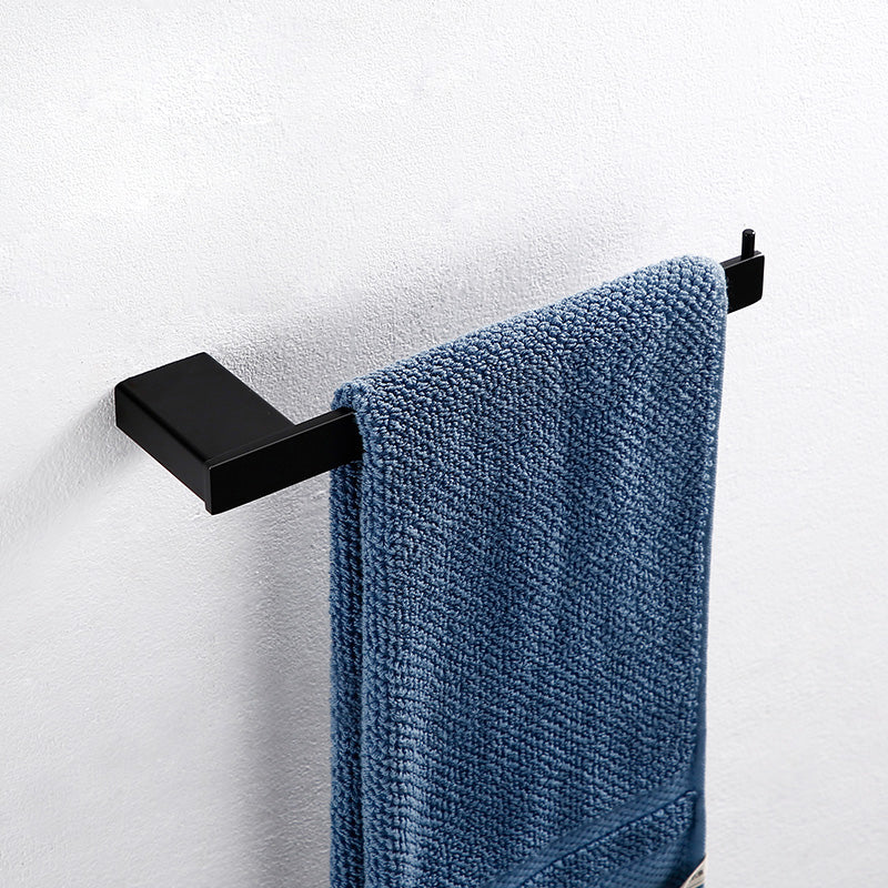Traditional Bathroom Accessories Hardware Set in Black Metal
