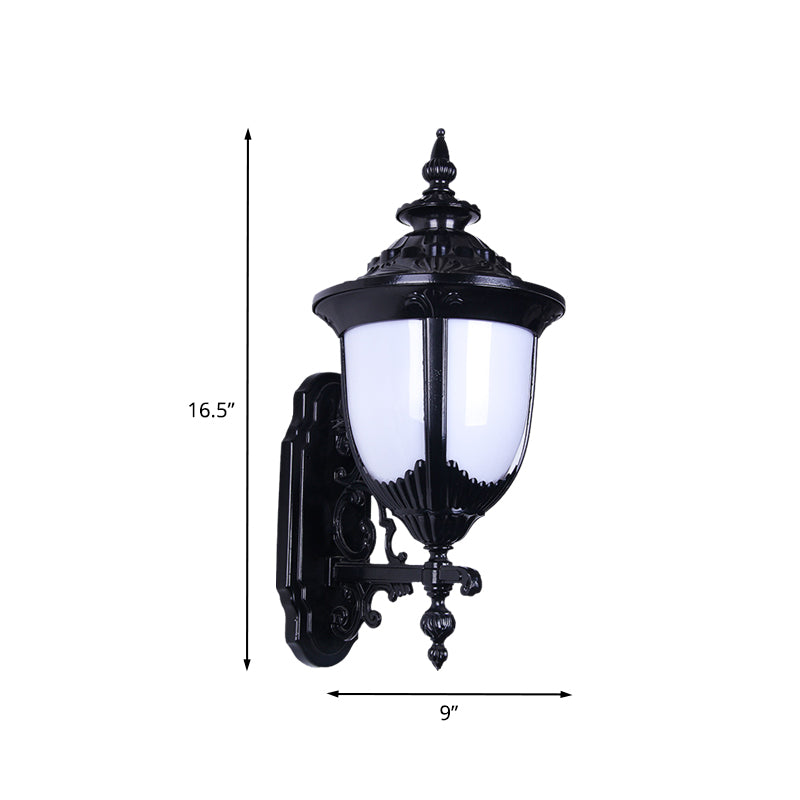 Iluminación de montaje en la pared de Urna de la granja 1 bombilla lámpara de pared de plástico lechosa apliques en negro para el patio
