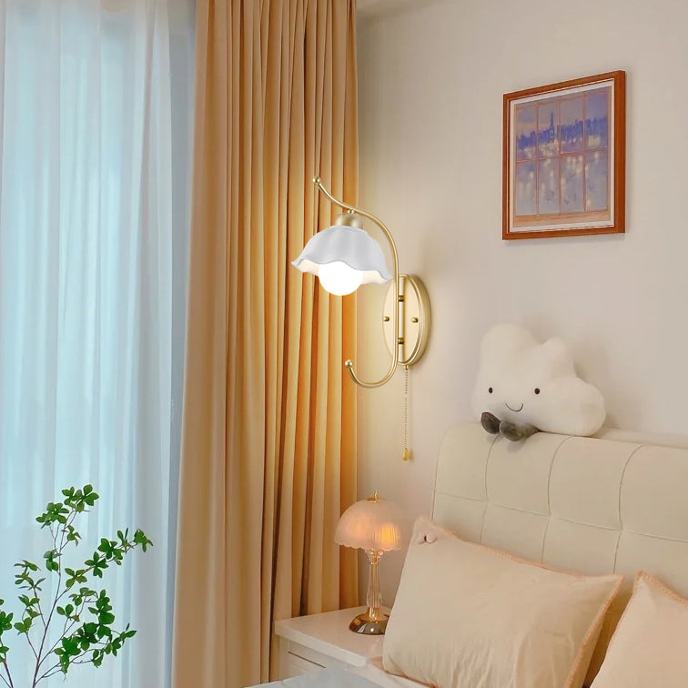 Modern Gold Vanity Lighting Ceramic Shade Wall Light Fixture for Bathroom