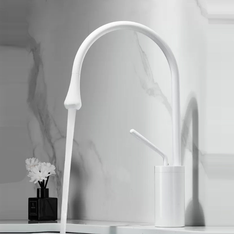 Luxury Circular Bathroom Sink Faucet with 1-Handle Brass Lavatory Faucet