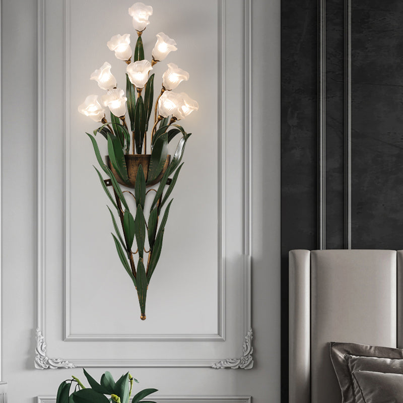 Modern Style Wall Lamp Flower Shape Wall Mount Lamp with Glass Shade for Bedroom