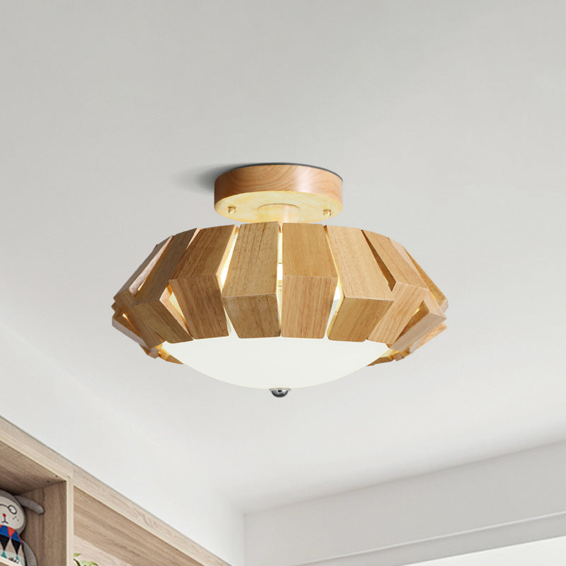 Semplice geometrico in legno semifulto a filo a filo a sfioramento con ciotola in vetro bianco
