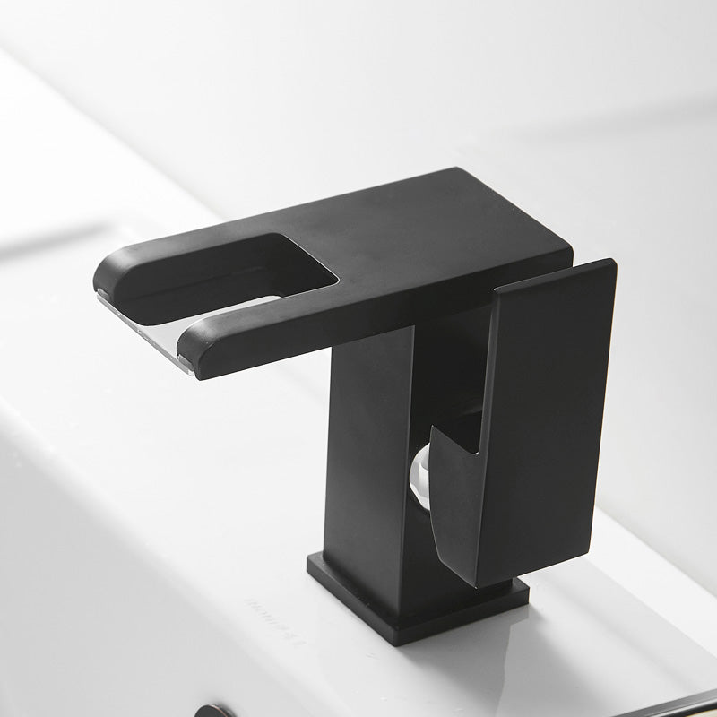 Modern Basin Lavatory Faucet Single-handle Vanity Sink Faucet