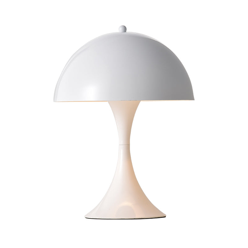 Table de nuit à champignon blanc / noir blanc Light moderne 1 lampe de bureau créative en métal clair pour le salon