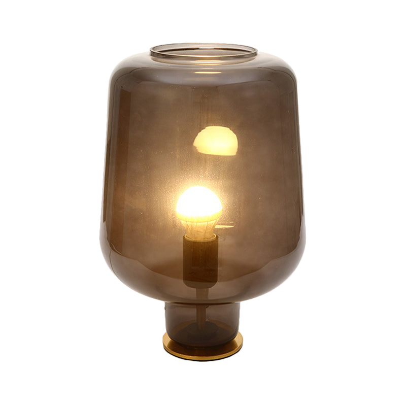 1 Glühbirnenschlafzimmer Nachttisch Leichtes Post moderne Messingschisch Lampe mit Glas Rauchgrau -Glasschatten