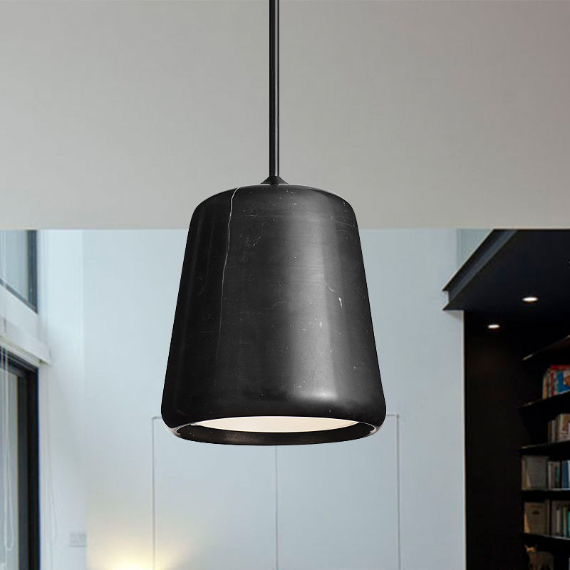 Salon à 1 tête en bas d'éclairage nordique blanc / noir de suspension de lampe à suspension avec une teinte en marbre de cloche
