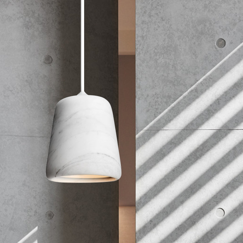 Salon à 1 tête en bas d'éclairage nordique blanc / noir de suspension de lampe à suspension avec une teinte en marbre de cloche