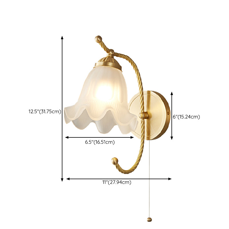 1-Light Wall Lamp Flower Shape Wall Mount Lamp with Glass Shade for Bedroom