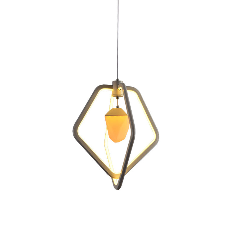 Double pentagone acrylique pendentif luminaire de suspension à LED moderne avec du pinone à l'intérieur