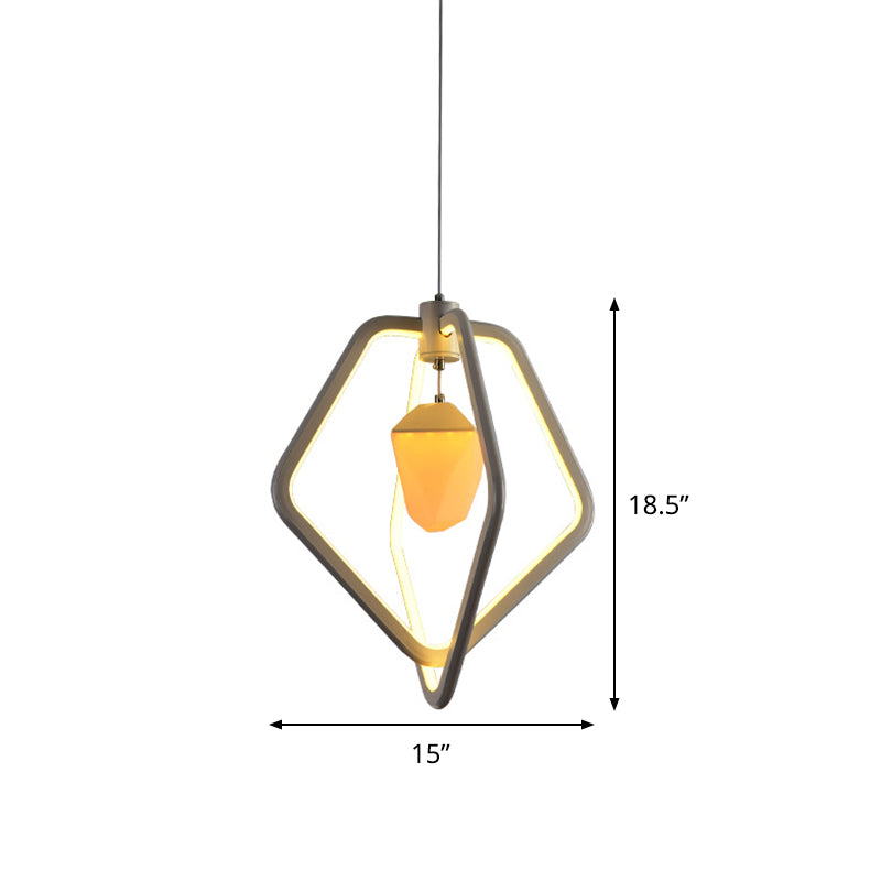 Double pentagone acrylique pendentif luminaire de suspension à LED moderne avec du pinone à l'intérieur