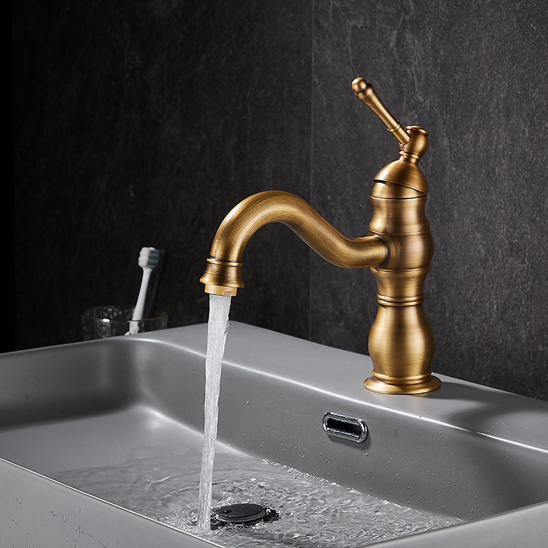Traditional Wide Spread Bathroom Faucet Lever Handles Centerset Faucet