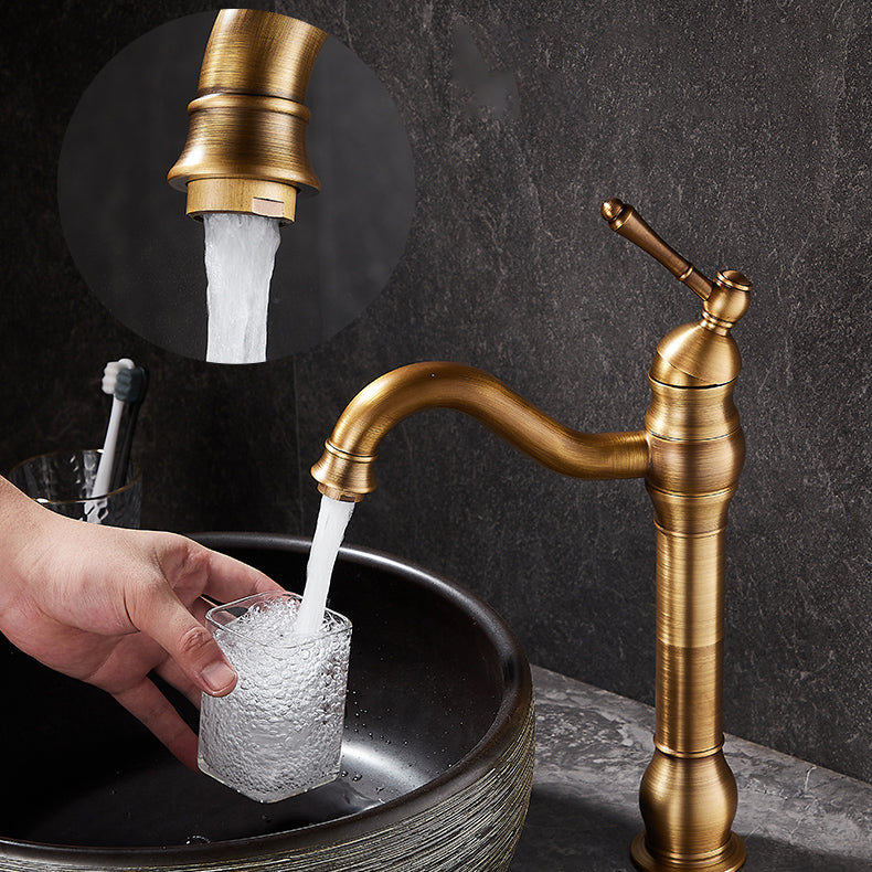 Traditional Wide Spread Bathroom Faucet Lever Handles Centerset Faucet