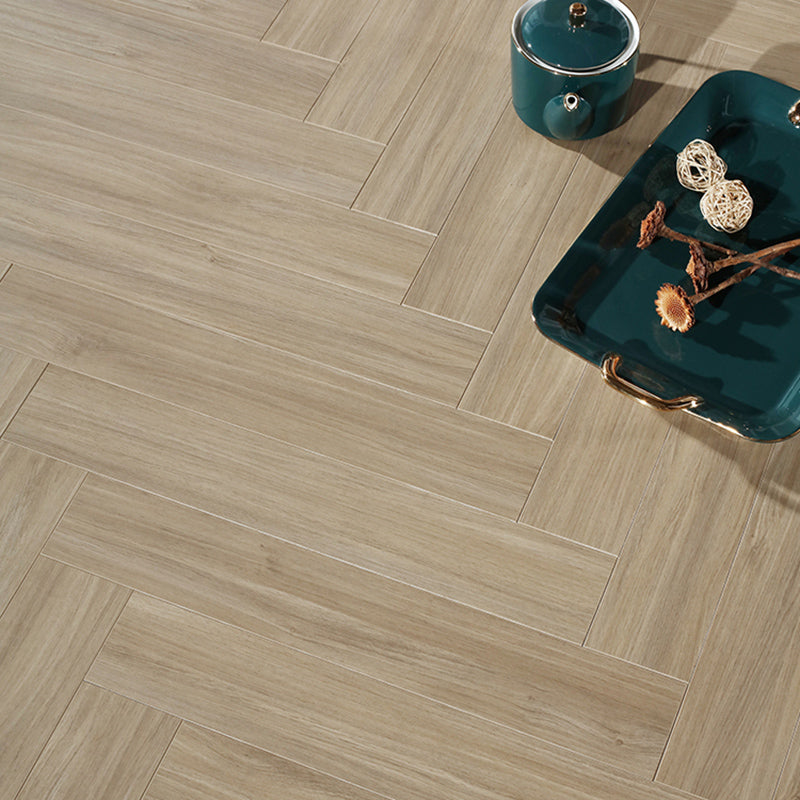 Traditional Flooring Planks Solid Wood Click-Locking Parquet Wooden Floor