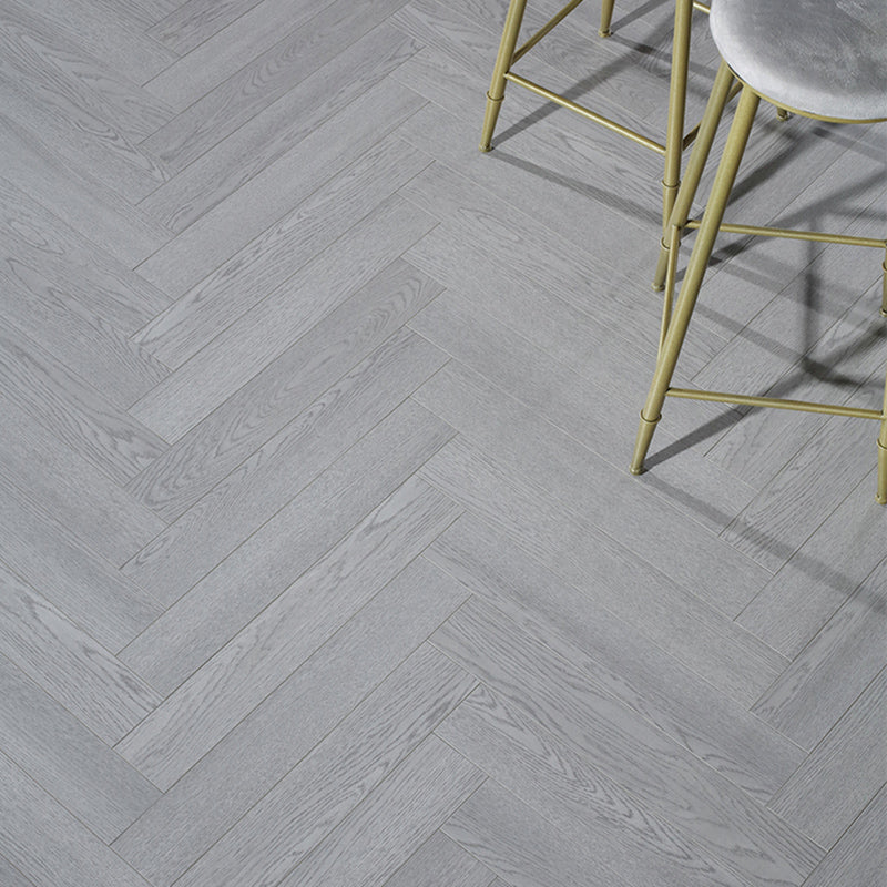 Traditional Flooring Planks Solid Wood Click-Locking Parquet Wooden Floor