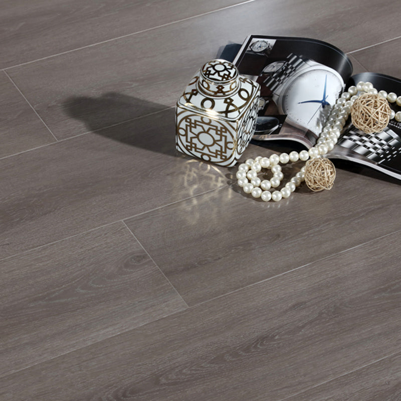 Traditional Wood Flooring Tiles Click-Locking Wire Brushed Flooring Planks