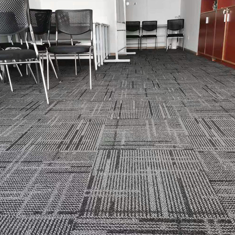 Carpet Tile Non-Skid Fade Resistant Geometry Loose Lay Carpet Tiles