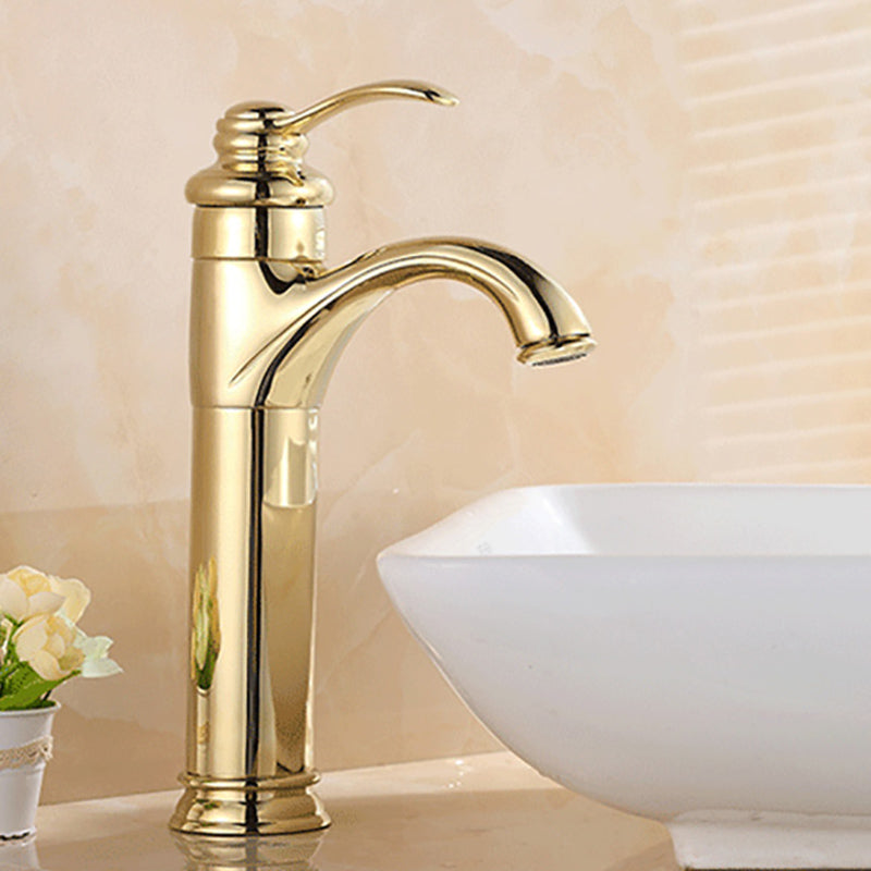 Traditional Wide Spread Bathroom Faucet Lever Handles Lavatory Faucet