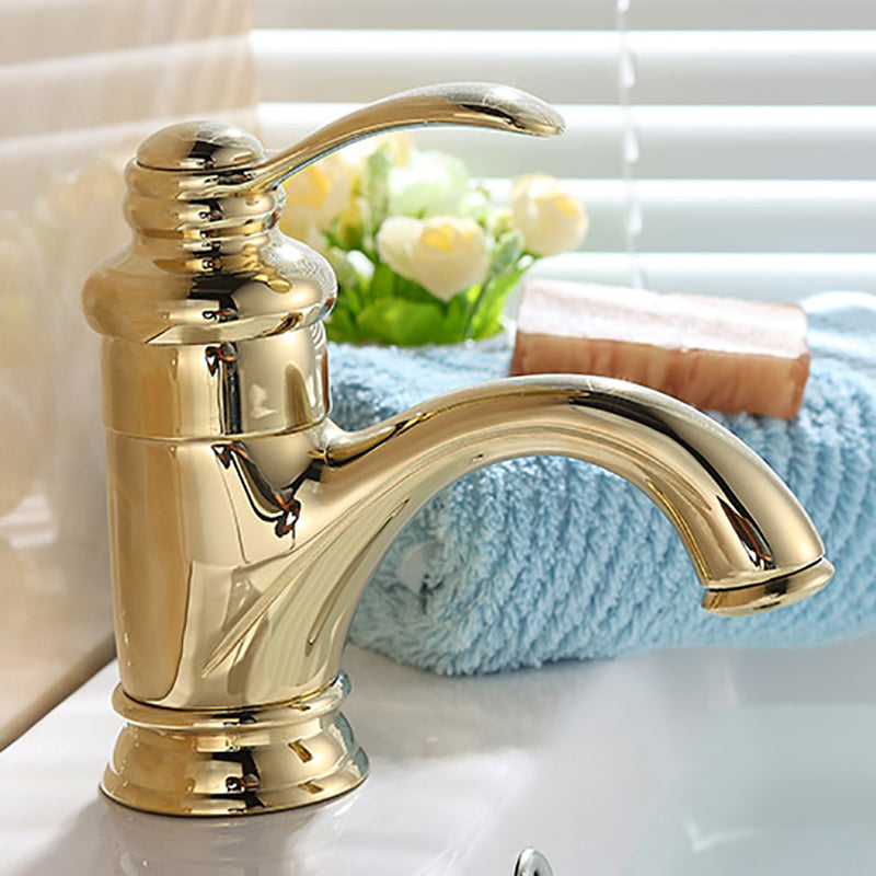 Traditional Wide Spread Bathroom Faucet Lever Handles Lavatory Faucet