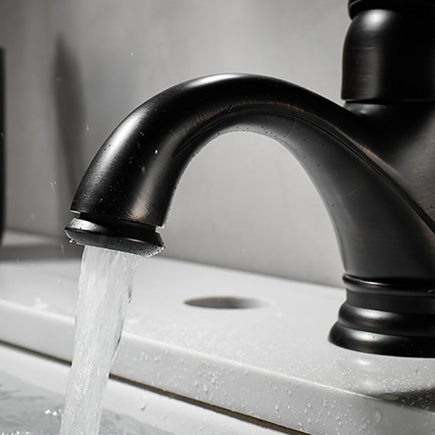 Traditional Wide Spread Bathroom Faucet Lever Handles Lavatory Faucet