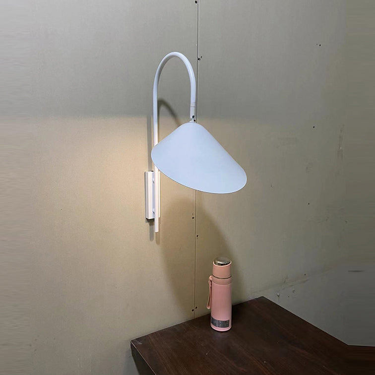 Simple Style Vanity Lighting Metal Wall Light Fixture for Bathroom