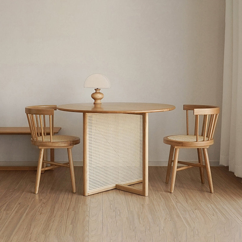 Modern Round Dining Room Table Solid Wood Dining Table for Kitchen