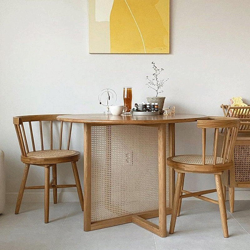 Modern Round Dining Room Table Solid Wood Dining Table for Kitchen